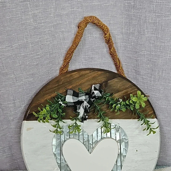 DOOR HANG DECOR - Picture 2 of 10